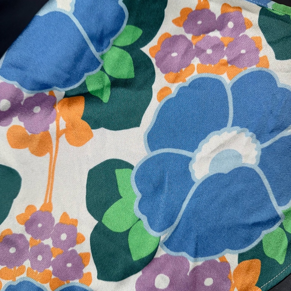 Backless top - Picture 2 of 3